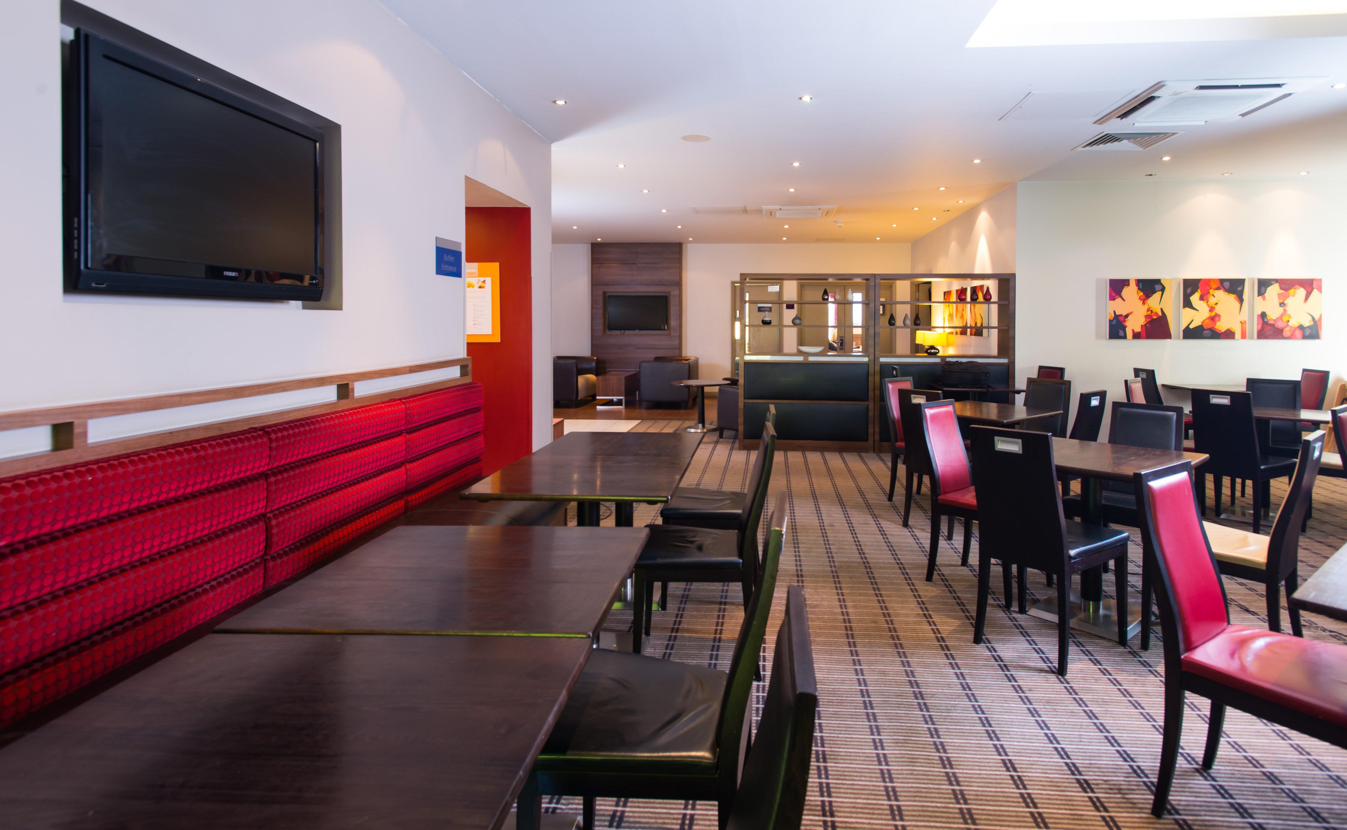 Holiday Inn Express Taunton East By Ihg Eksteriør billede