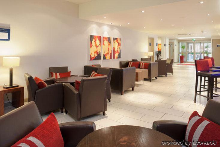 Holiday Inn Express Taunton East By Ihg Restaurant billede