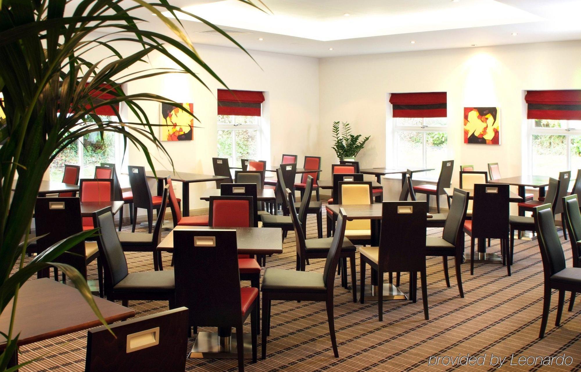Holiday Inn Express Taunton East By Ihg Restaurant billede